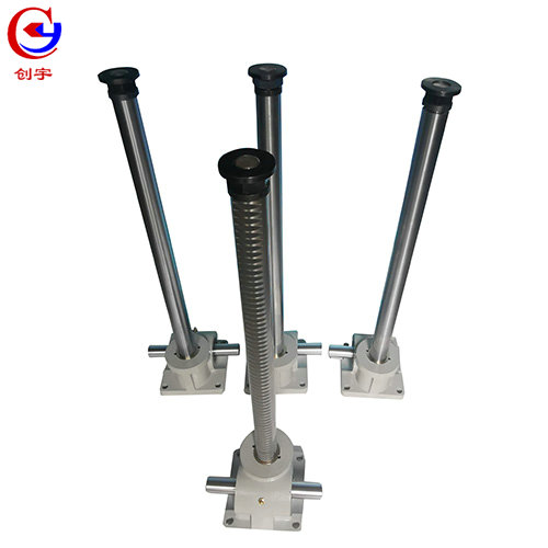 齒輪齒條升降機(jī)