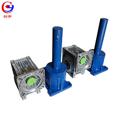 齒輪齒條升降機(jī)