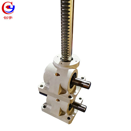 齒輪齒條升降機(jī)